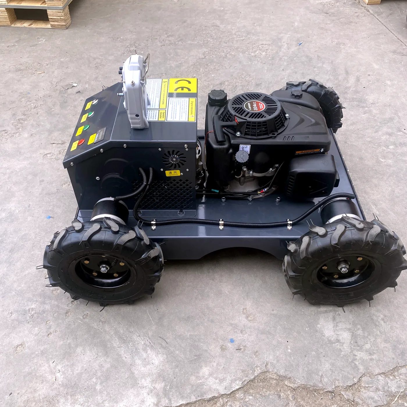 W-550S Remote Control Slope Mower view 2